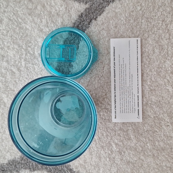 NEW Hello Kitty Sanrio Travel Cup - Picture 7 of 7